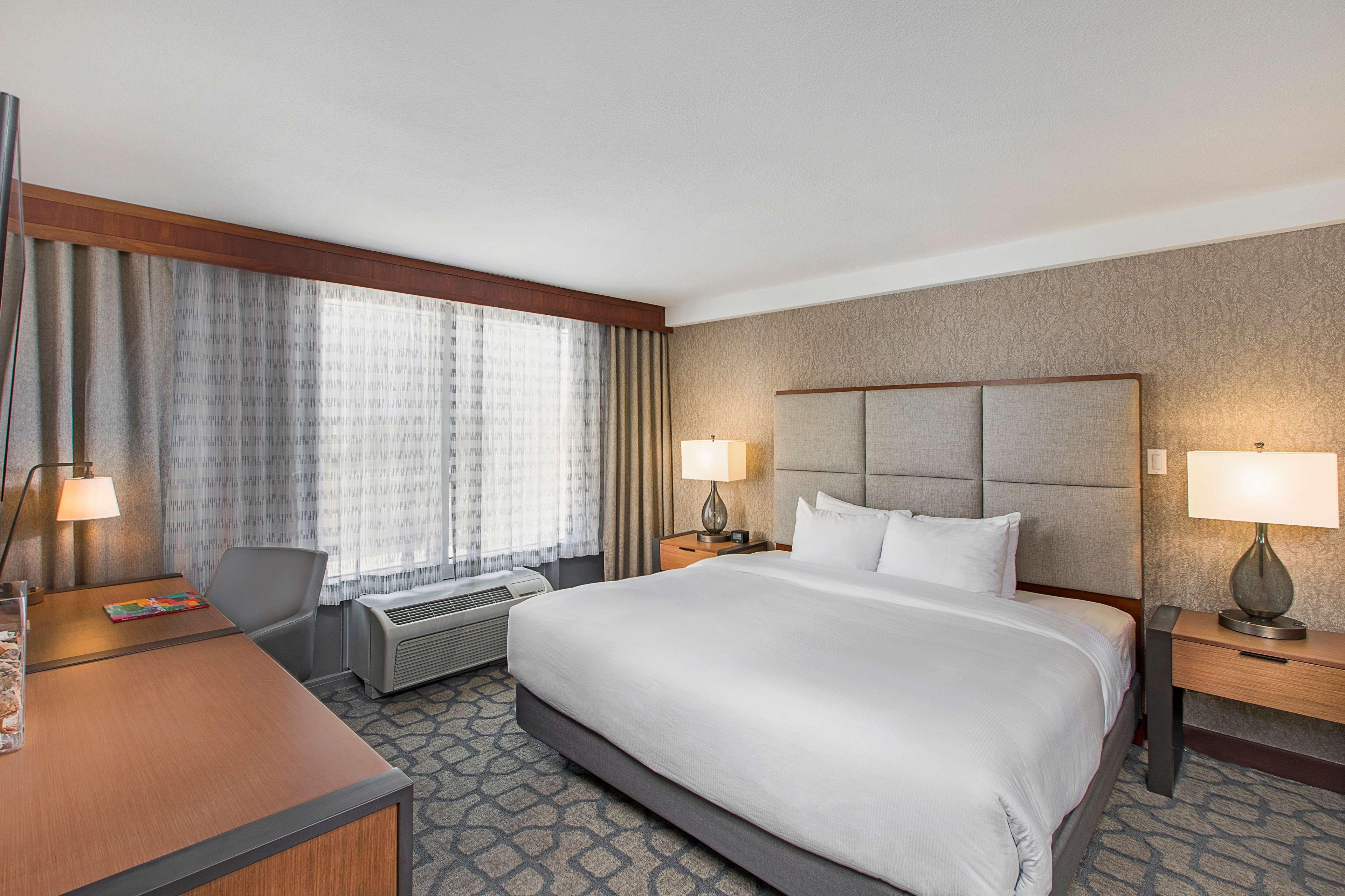 Doubletree By Hilton San Antonio Northwest - La Cantera Exterior photo