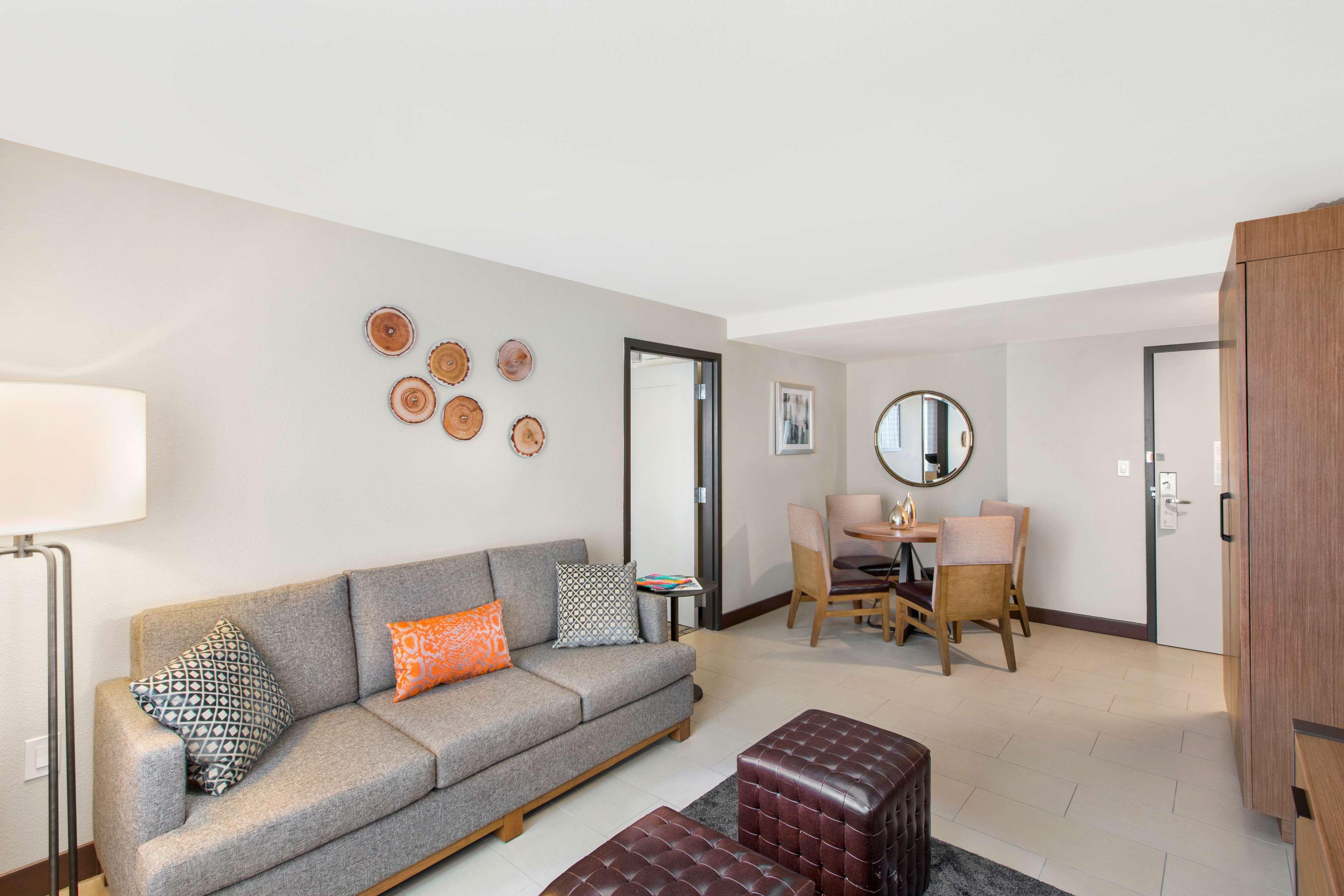 Doubletree By Hilton San Antonio Northwest - La Cantera Exterior photo