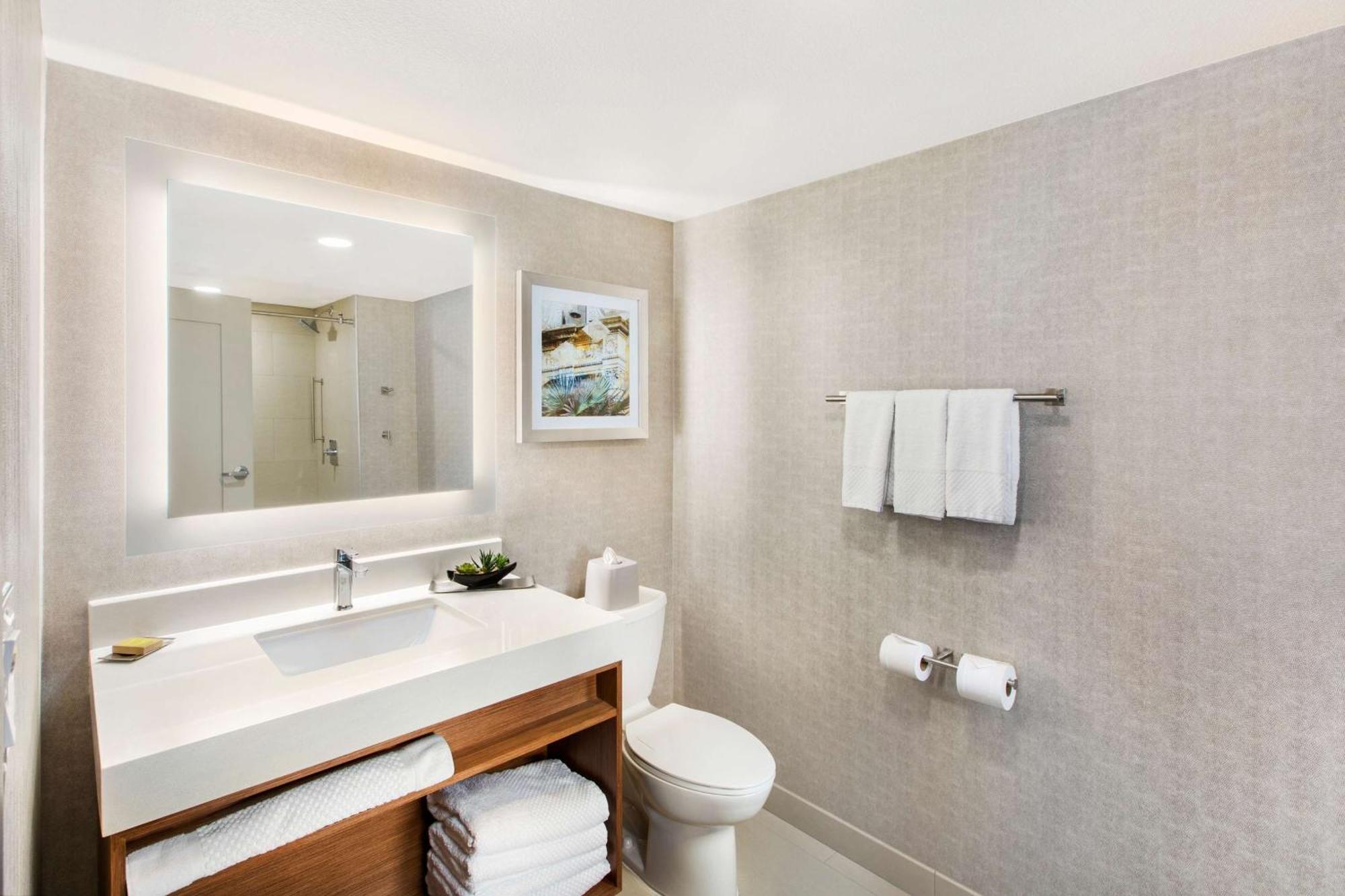 Doubletree By Hilton San Antonio Northwest - La Cantera Exterior photo