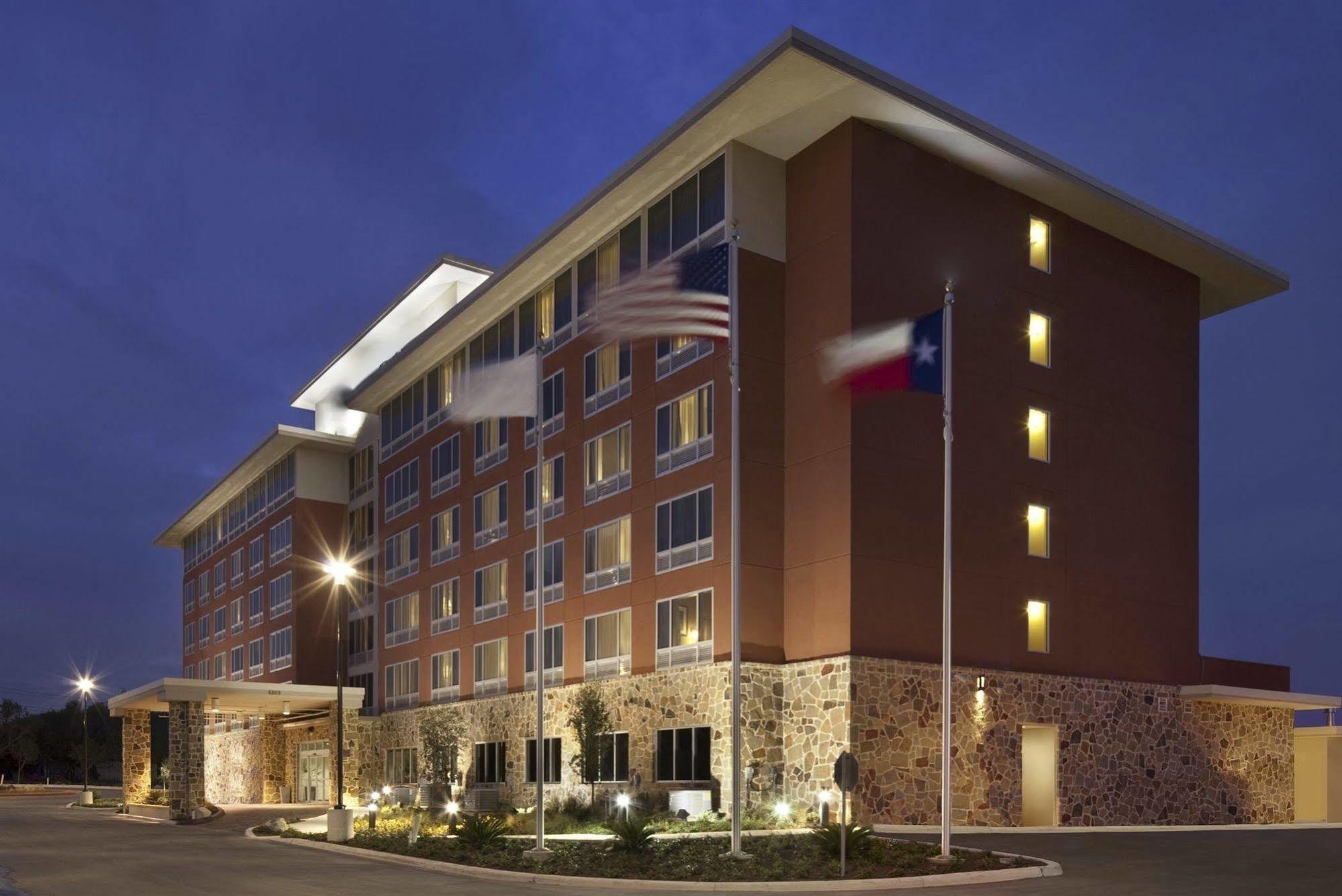 Doubletree By Hilton San Antonio Northwest - La Cantera Exterior photo
